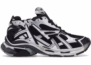 B Runner Black White